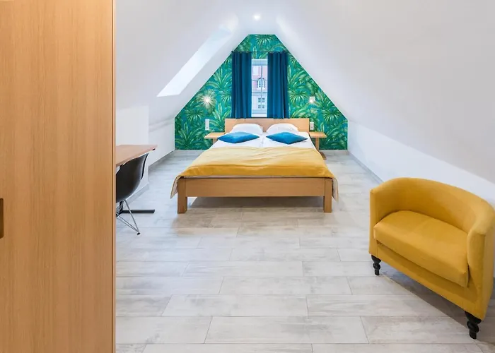 Aparthotel Tcz Wozna *