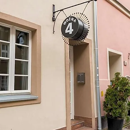 Tcz Wozna Aparthotel Poznaň