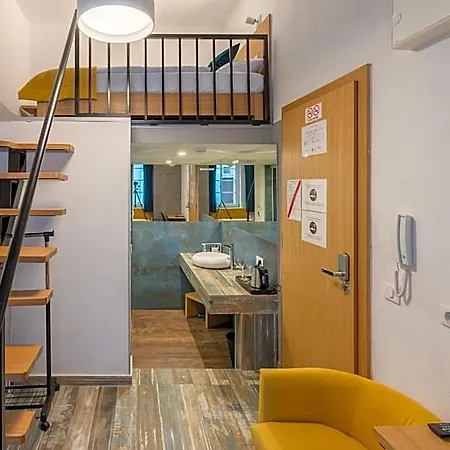 Tcz Wozna Aparthotel *