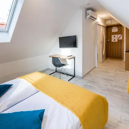 Tcz Woźna Hotel apartamentowy