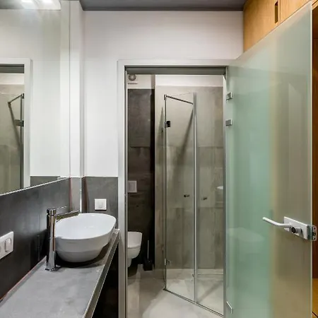 Tcz Wozna Aparthotel Poznaň