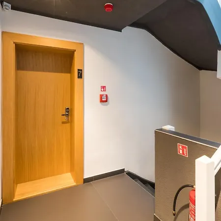 Tcz Woźna Hotel apartamentowy *
